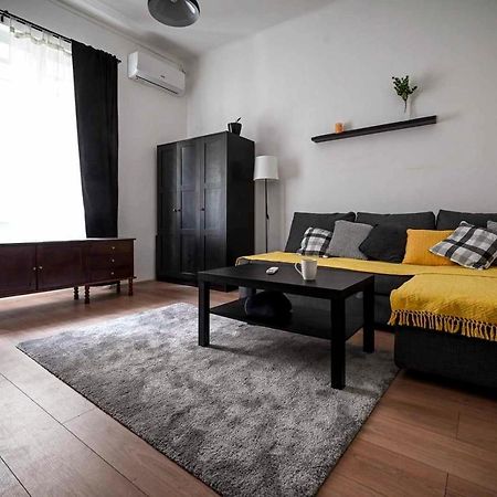 Step Apartments เบลเกรด ภายนอก รูปภาพ