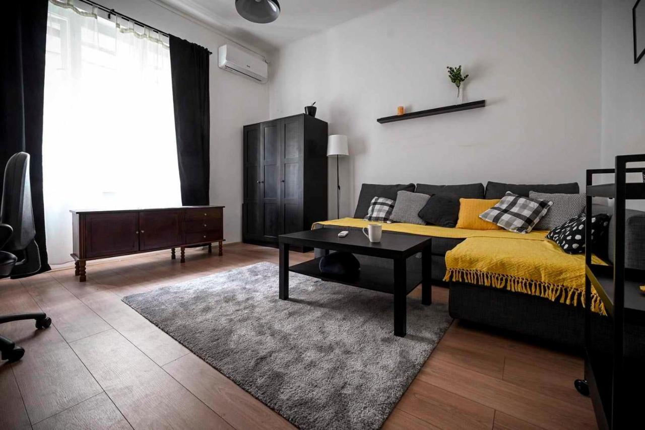 Step Apartments เบลเกรด ภายนอก รูปภาพ